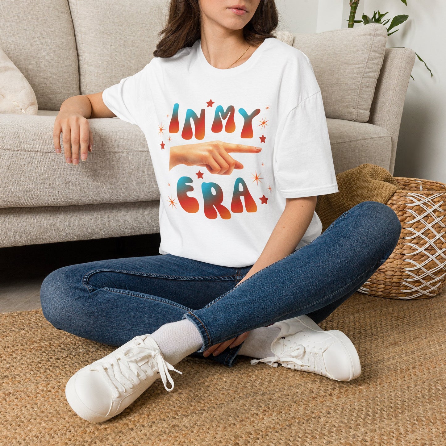 In My Era T-Shirt — Retro Pointing Hand Graphic Tee